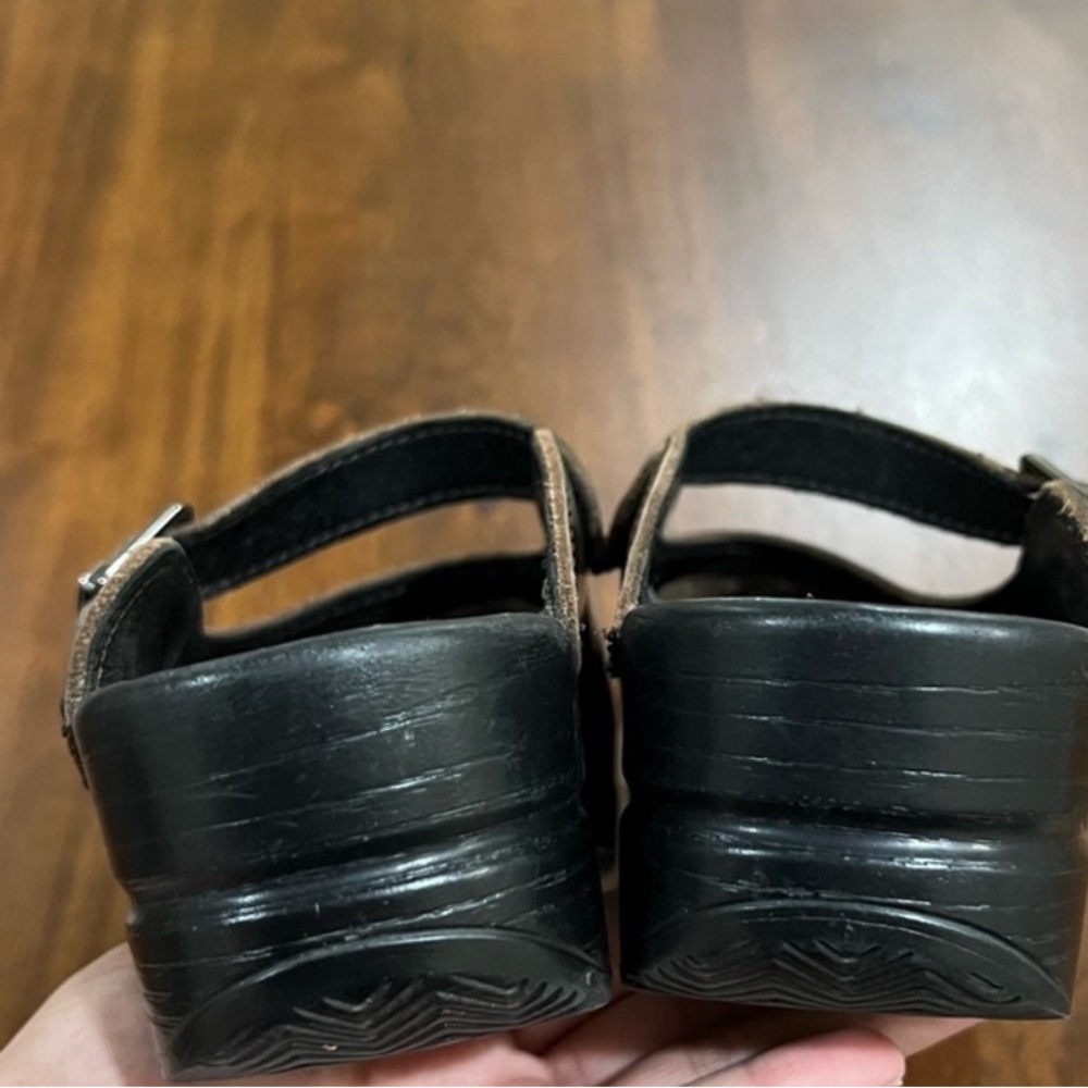 Dansko Mule Clogs Size 39 - image 3